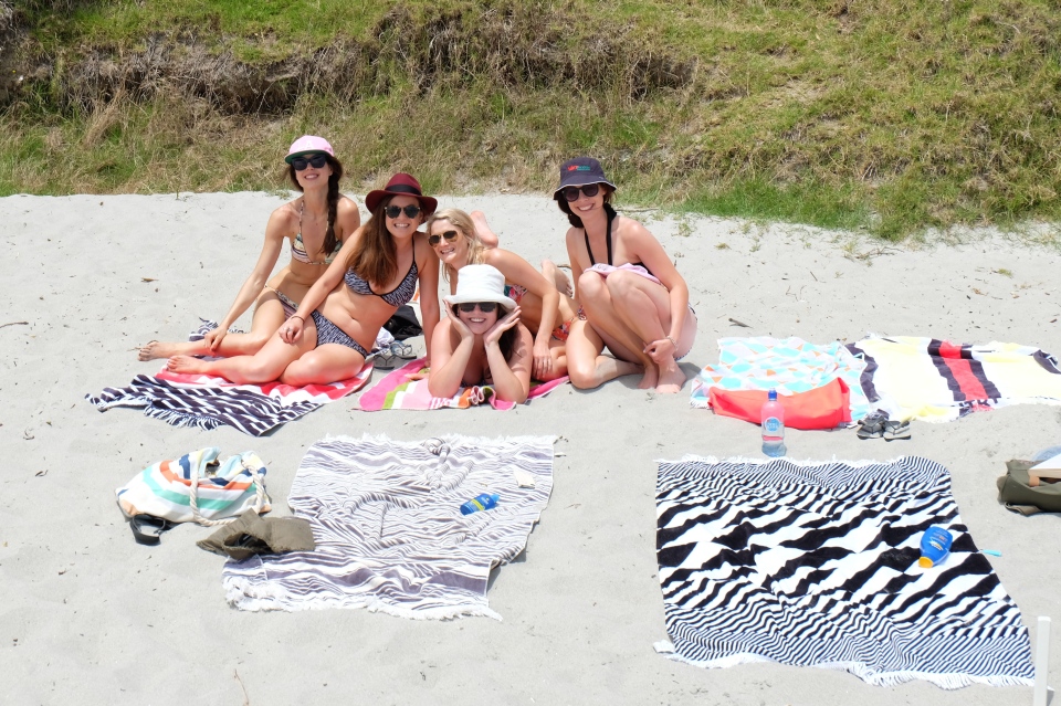 Girls at Onetangi Beach